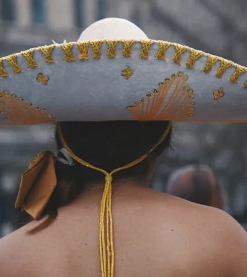 Jak łatwo zrobić strój meksykański – proste kroki i inspiracje na imprezę